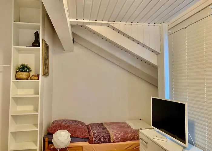 Ruhige Wohnung An Der Uni